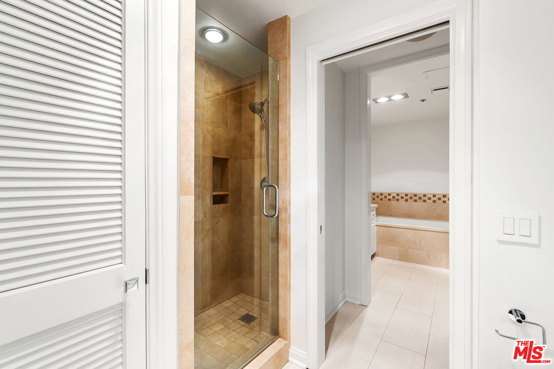 10550 Wilshire Blvd Unit: 601