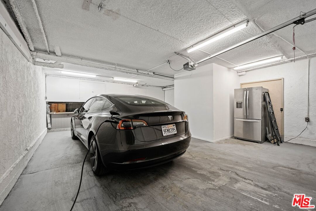 1209 Larrabee St Unit: 4