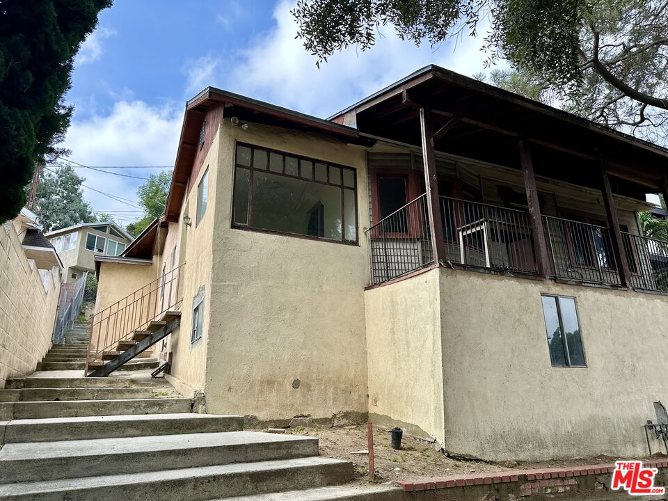 6734 Woodrow Wilson Dr