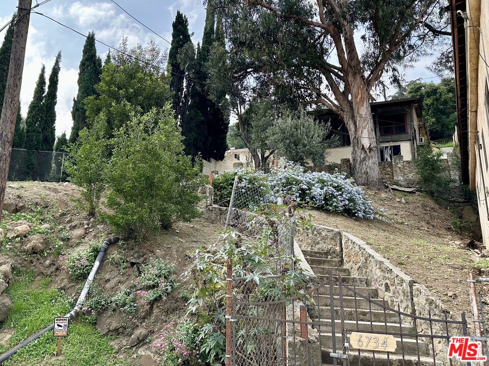 6734 Woodrow Wilson Dr