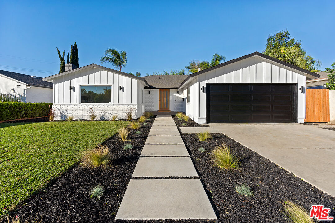 23531 Sylvan St