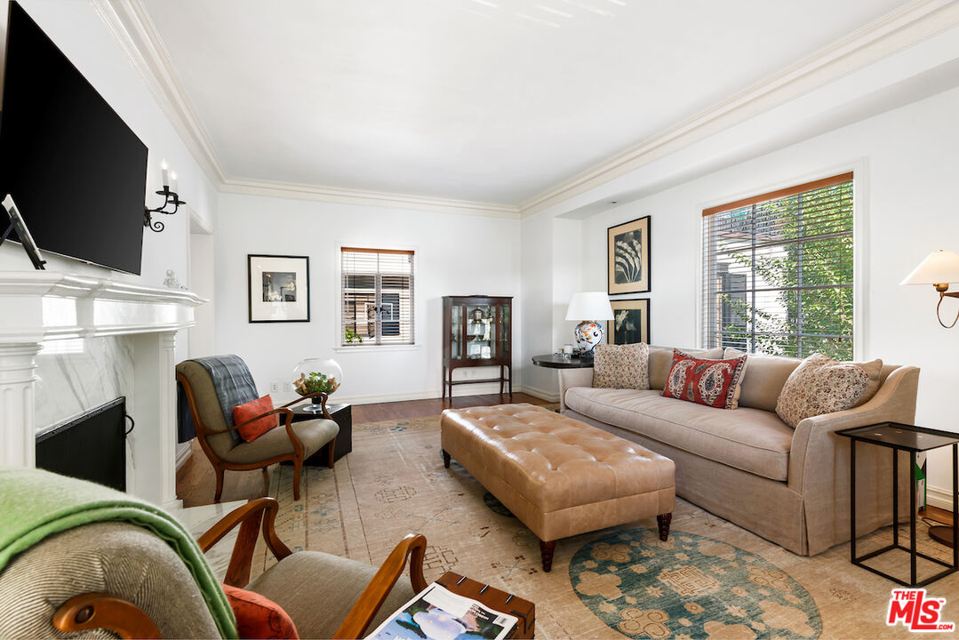 175 S Rodeo Dr