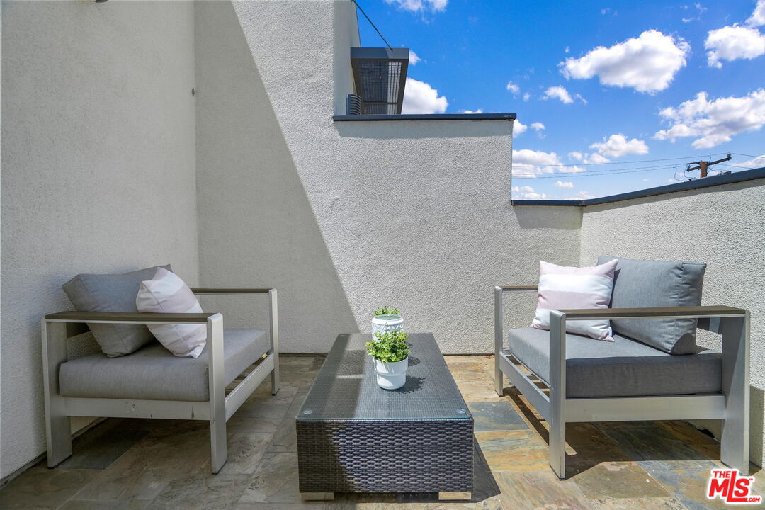 1524 11th St Unit: C