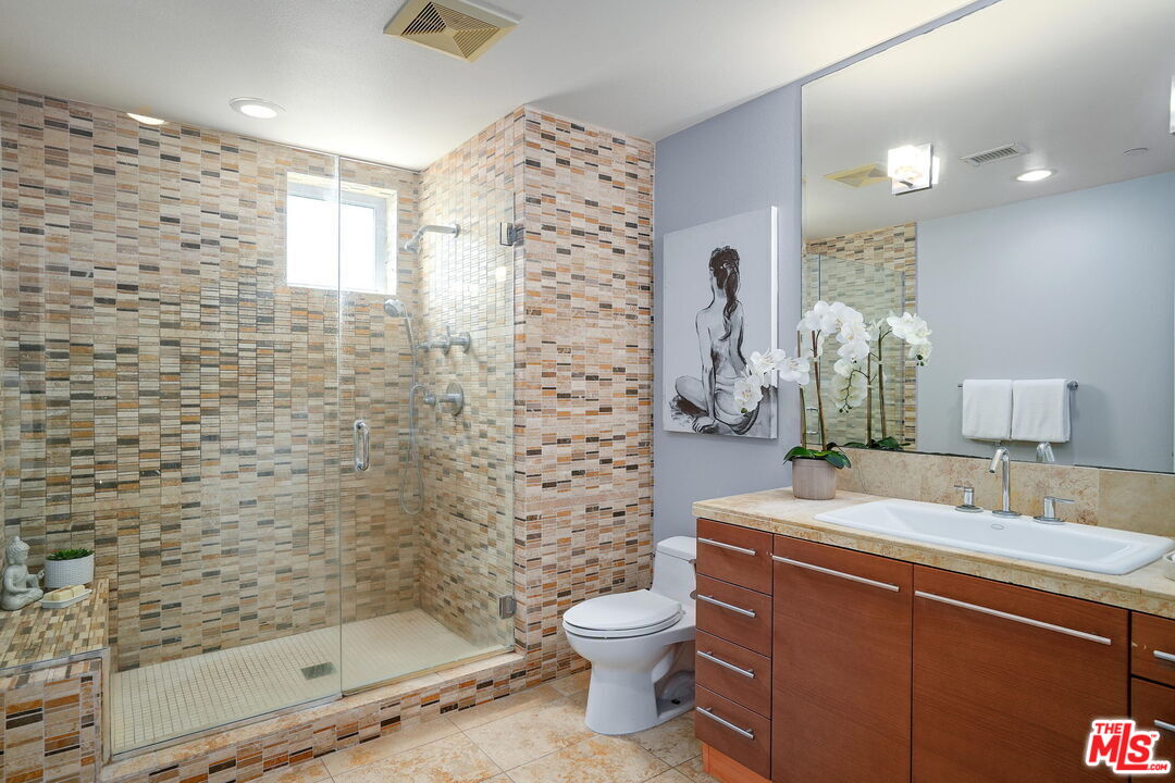 1524 11th St Unit: C