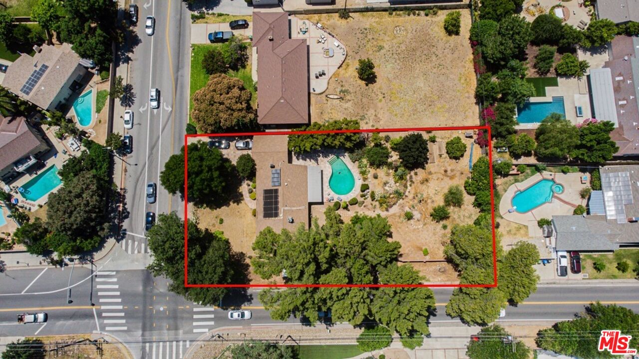 17905 San Fernando Mission Blvd