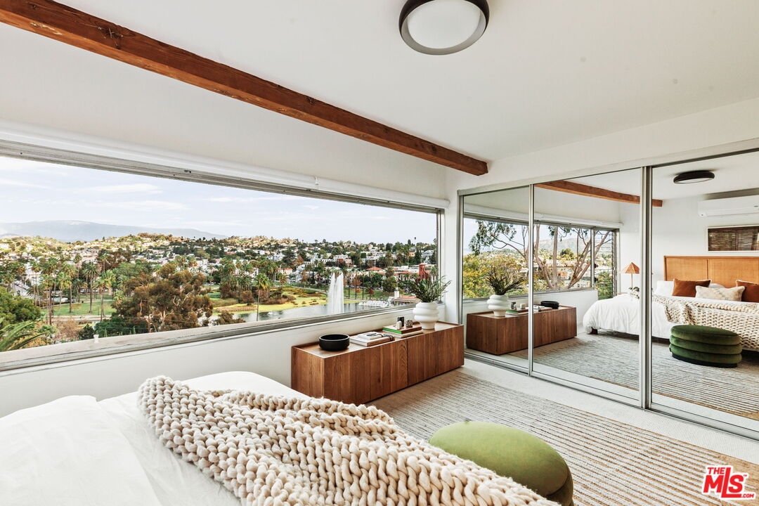 1701 Clinton St Unit: 514