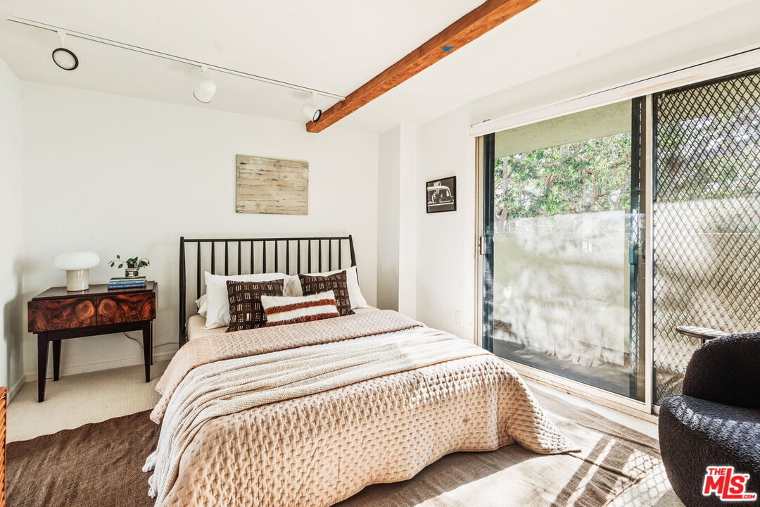 1701 Clinton St Unit: 514