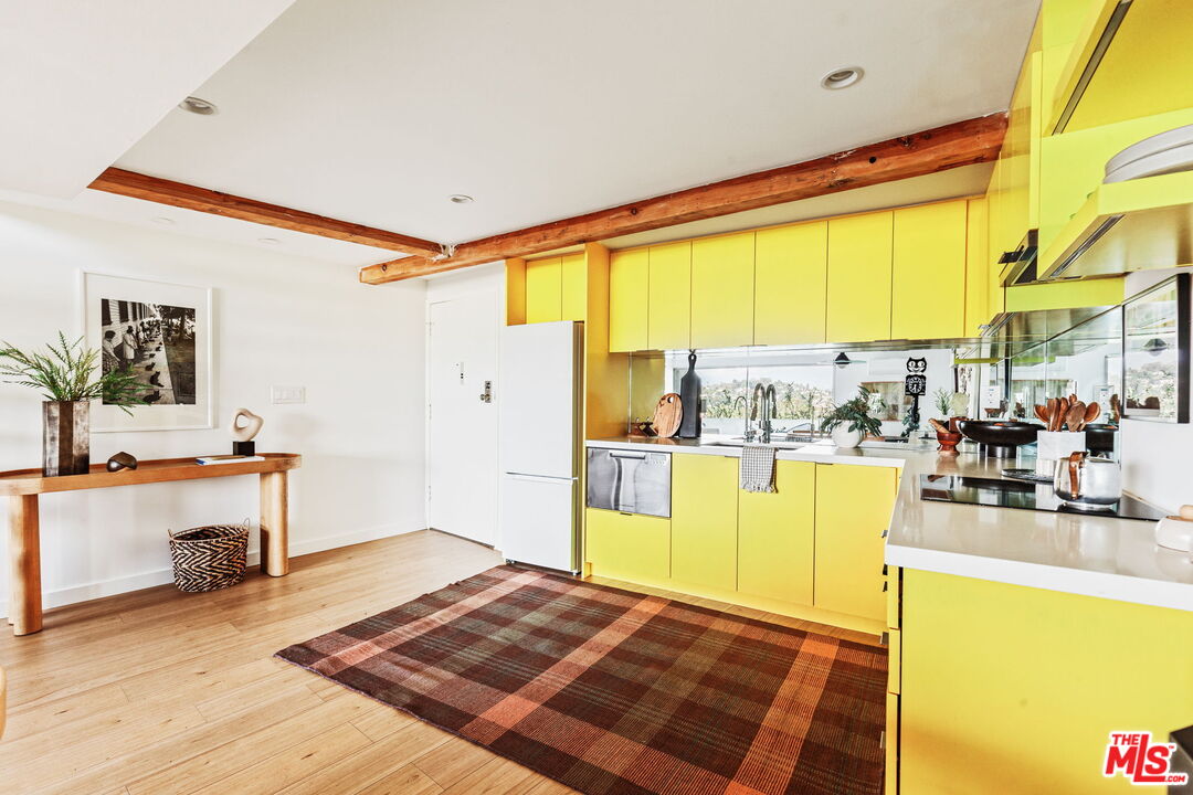 1701 Clinton St Unit: 514