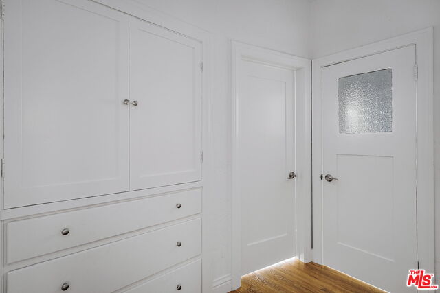 451 N ORANGE GROVE AVE Unit: 1/2