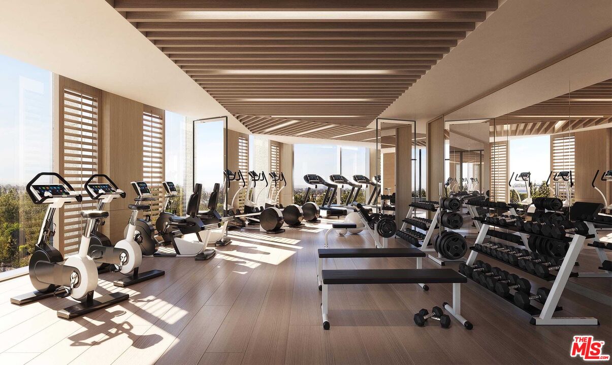 211 W Elm Ct Unit: 3C