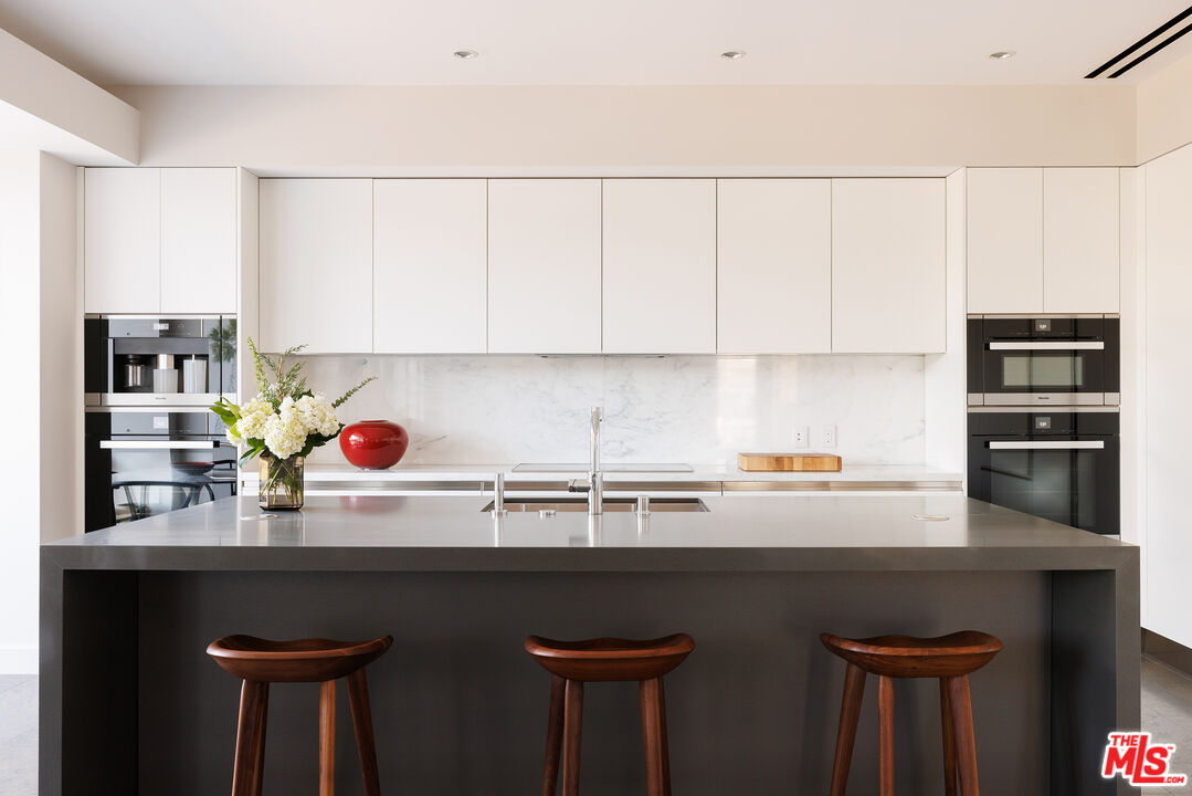 1200 Club View Dr Unit: #4NW