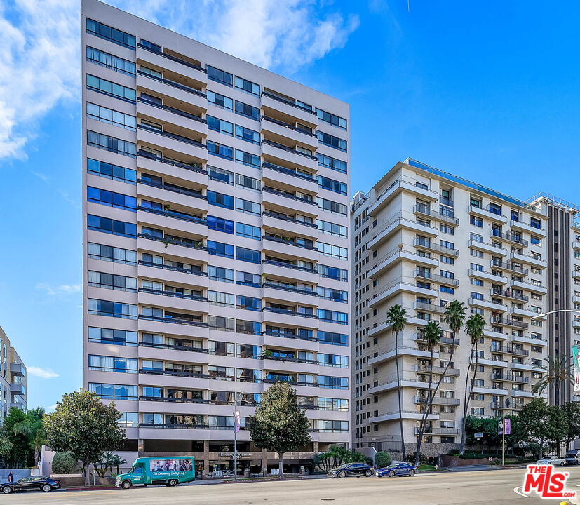 10551 Wilshire Blvd Unit: 404