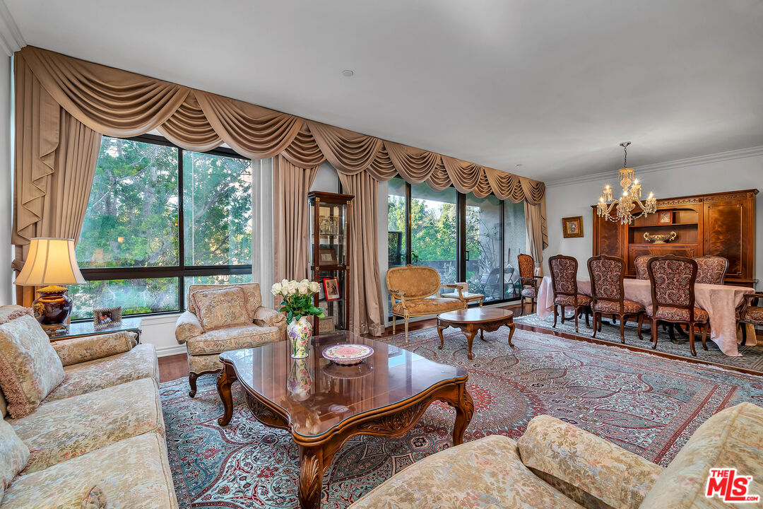 10551 Wilshire Blvd Unit: 404