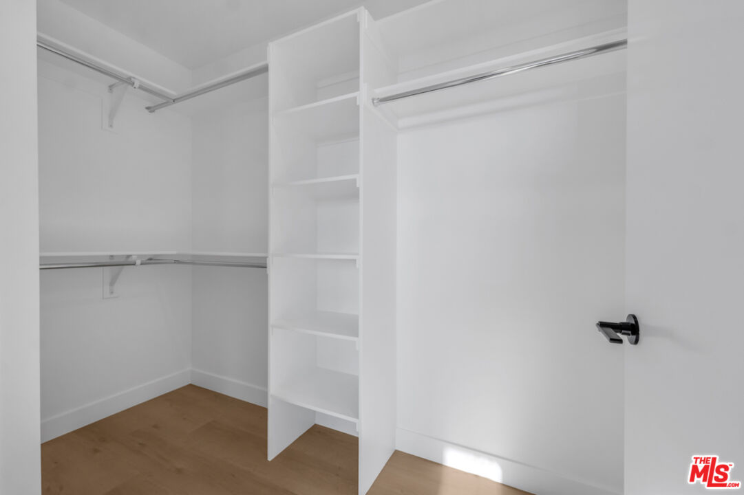 3139 Curts Ave Unit: B