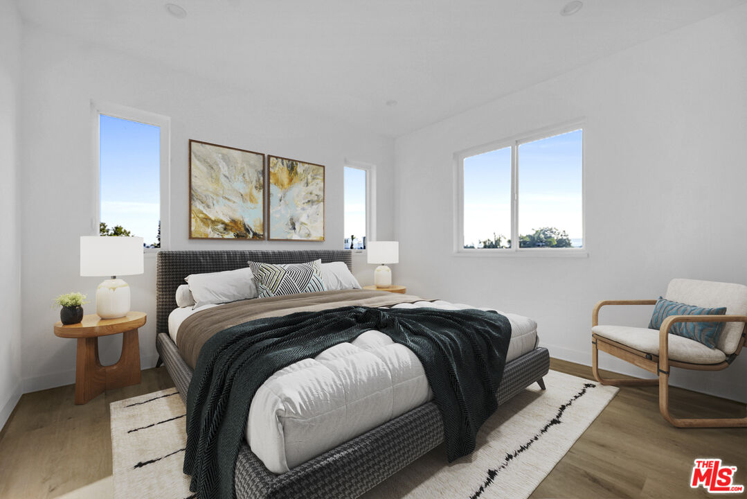 3139 Curts Ave Unit: B