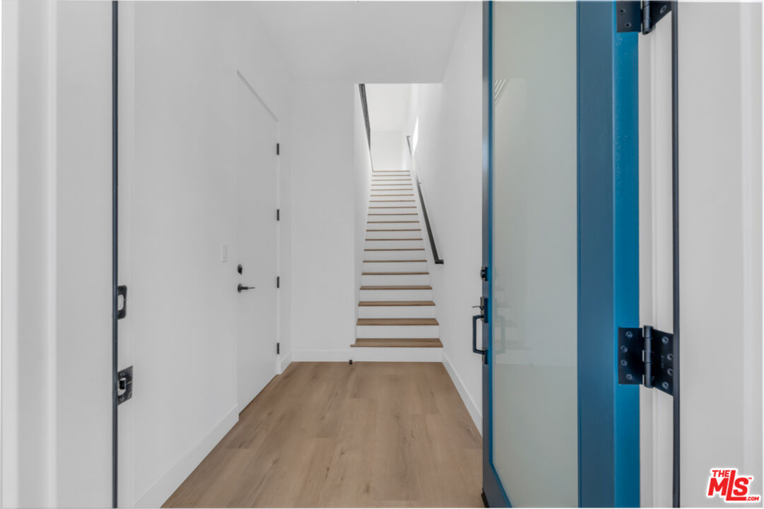 3139 Curts Ave Unit: B