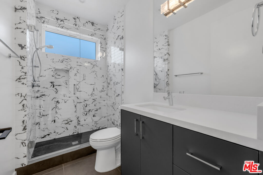 3139 Curts Ave Unit: C