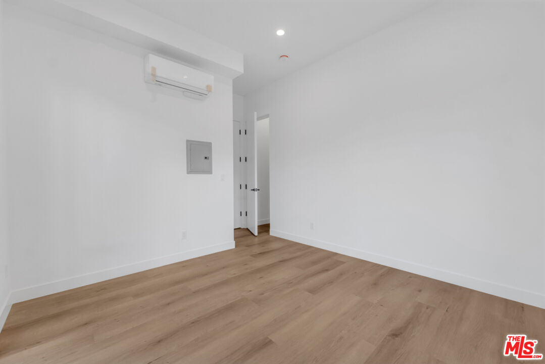 3139 Curts Ave Unit: C