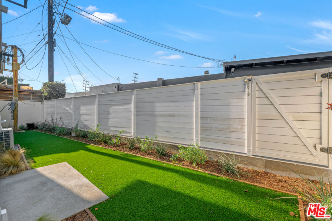 3139 Curts Ave Unit: C