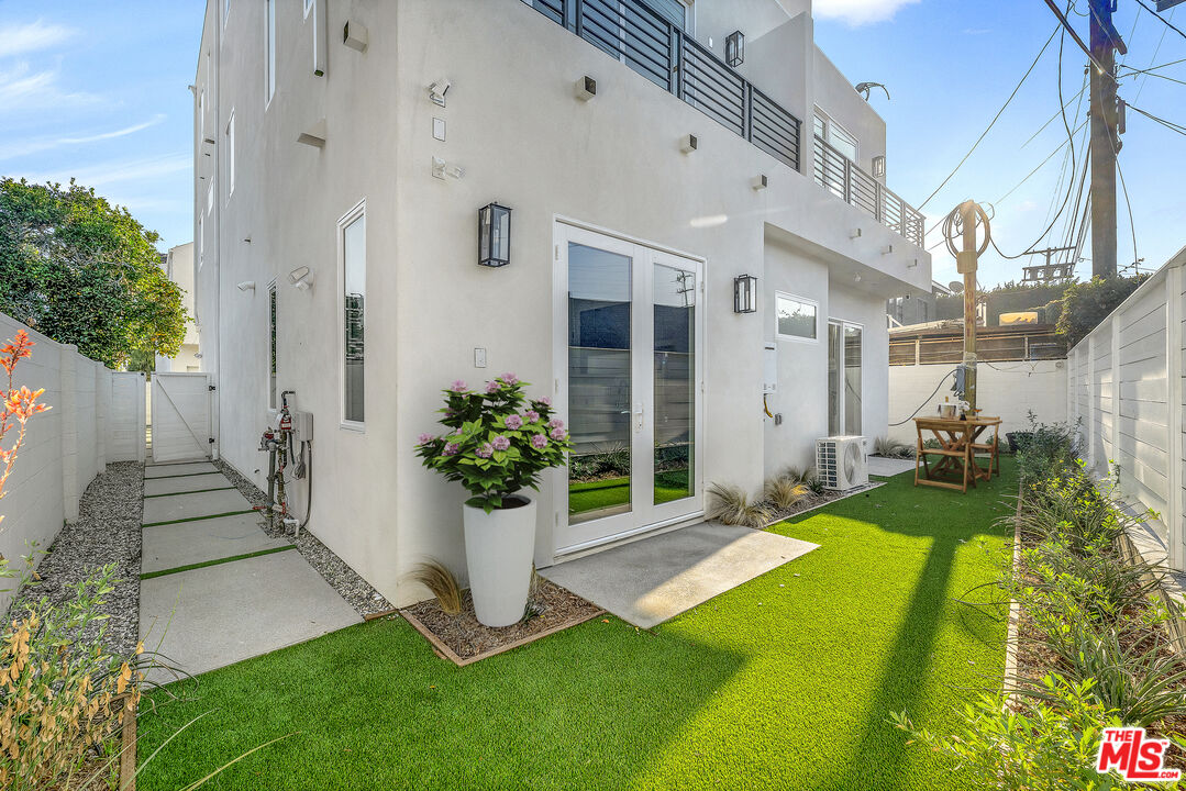 3139 Curts Ave Unit: C