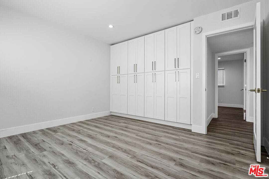 1449 Butler Ave Unit: 1