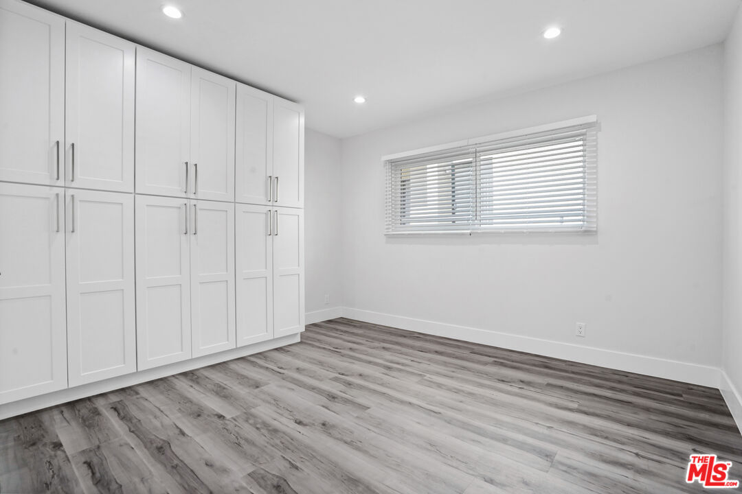 1449 Butler Ave Unit: 1