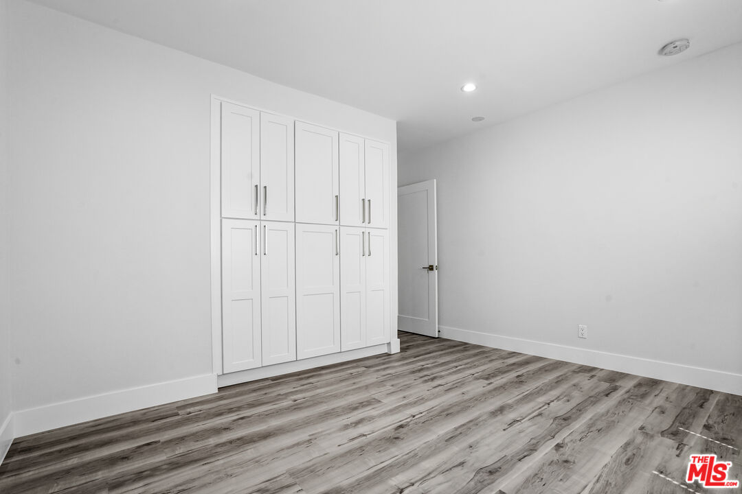 1449 Butler Ave Unit: 1