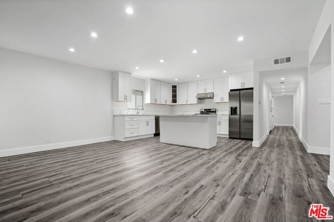 1449 Butler Ave Unit: 1