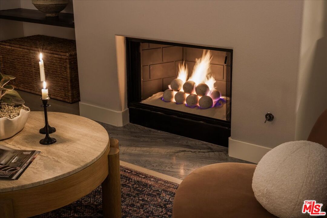 42 E Sierra Madre Blvd