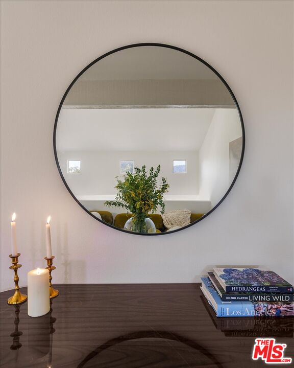 42 E Sierra Madre Blvd