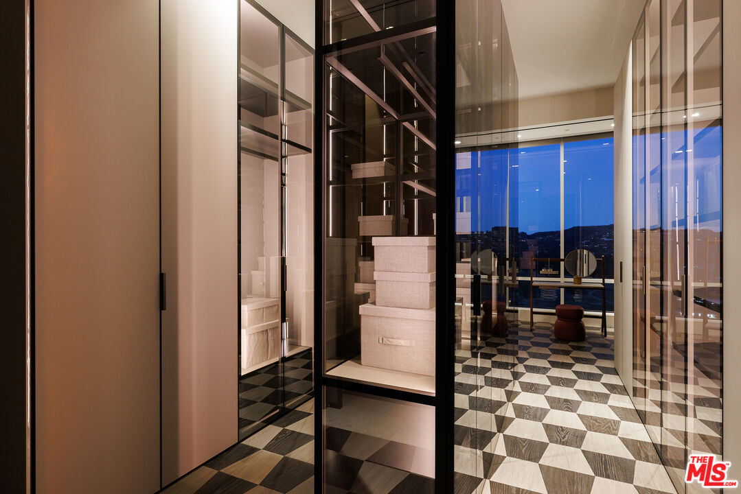 1200 Club View Dr Unit: 22