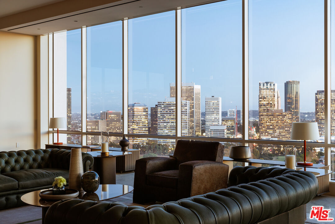 1200 Club View Dr Unit: 22