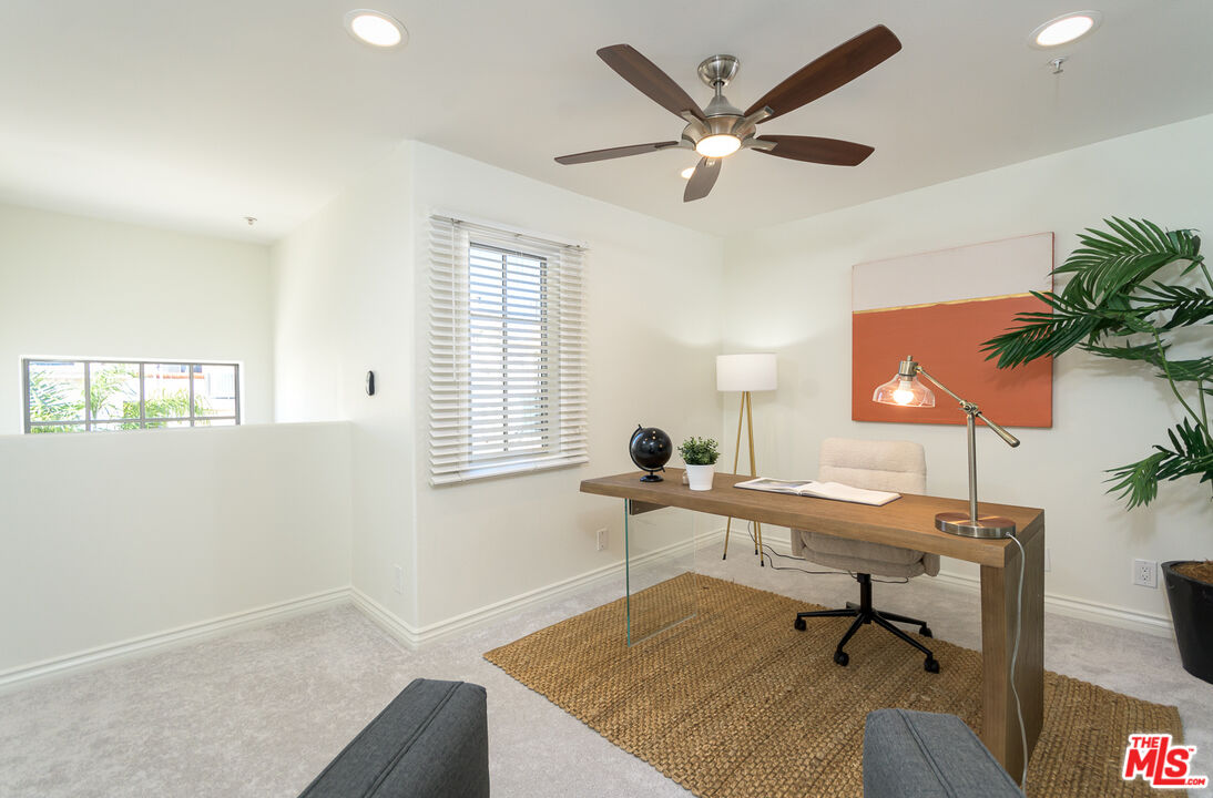 10604 Valley Spring Ln Unit: 305