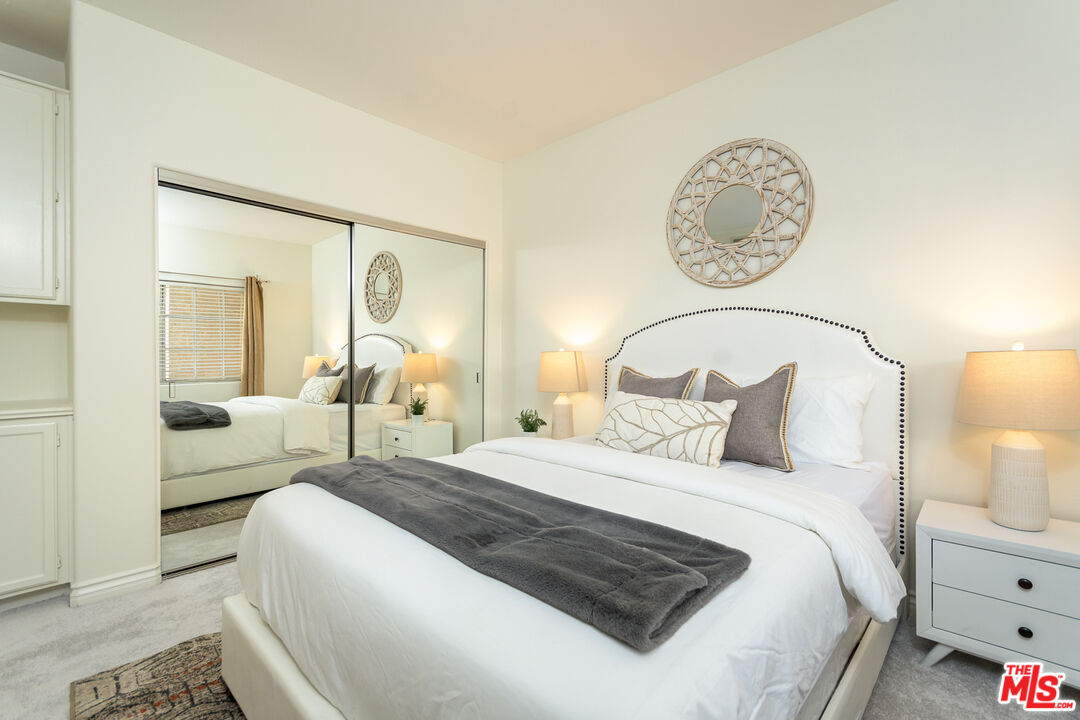 10604 Valley Spring Ln Unit: 305