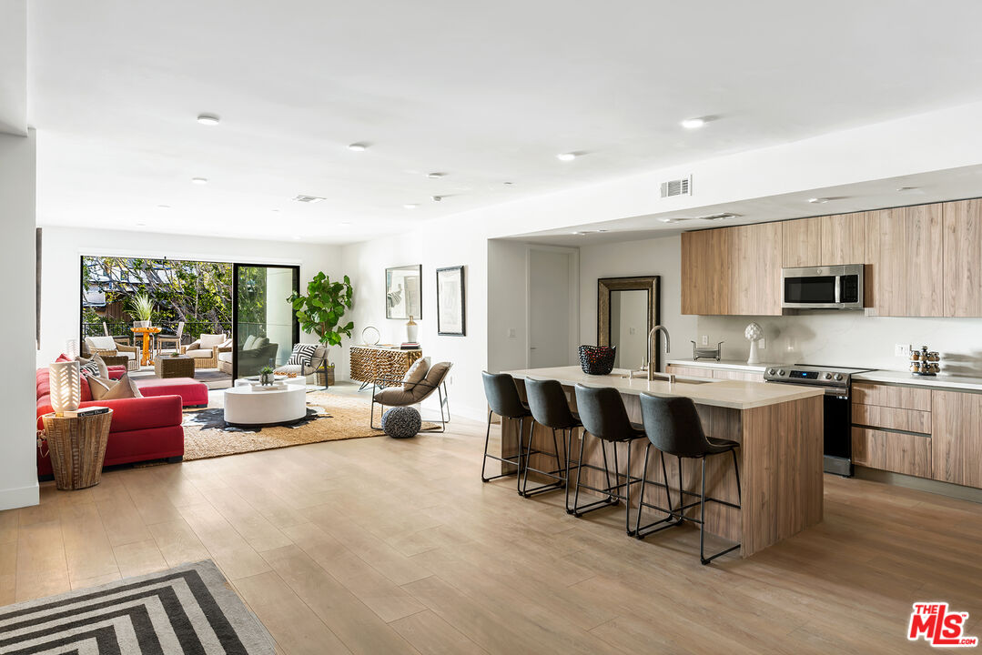 3651 Regal Pl Unit: 303