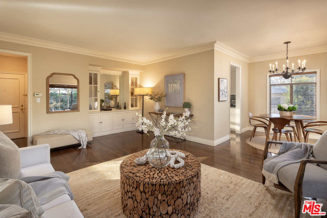 9601 Charleville Blvd Unit: 14