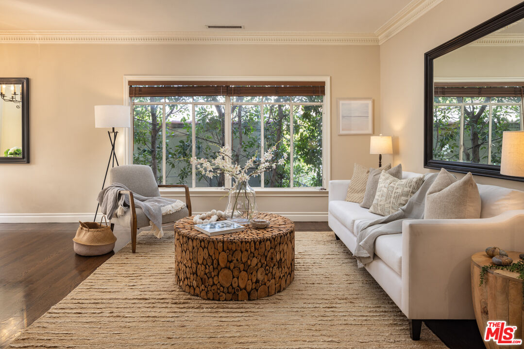 9601 Charleville Blvd Unit: 14