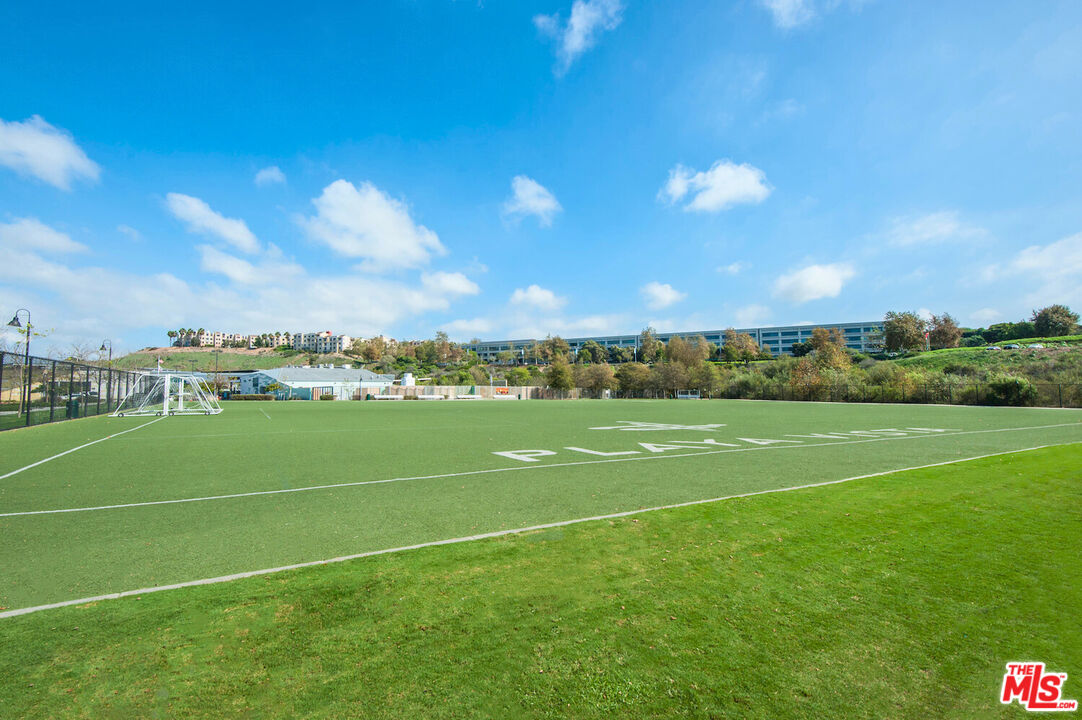 7101 Playa Vista Dr Unit: 307