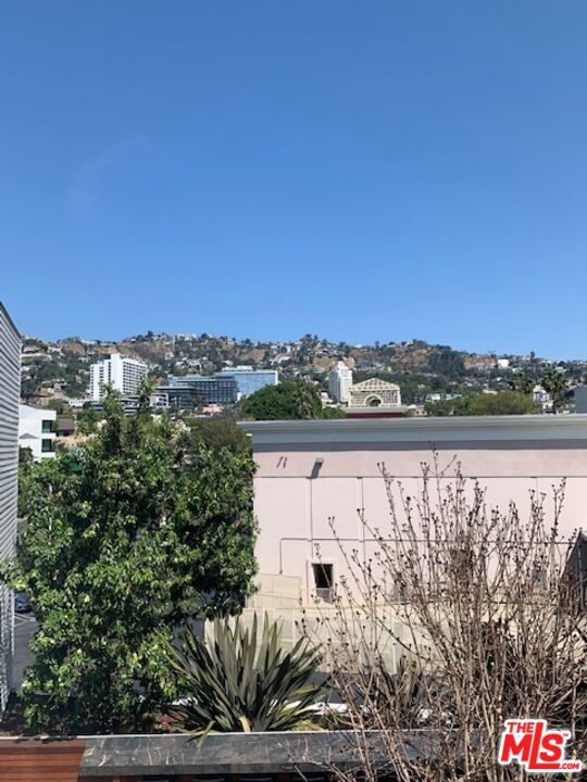 1030 N Kings RD Unit: 303