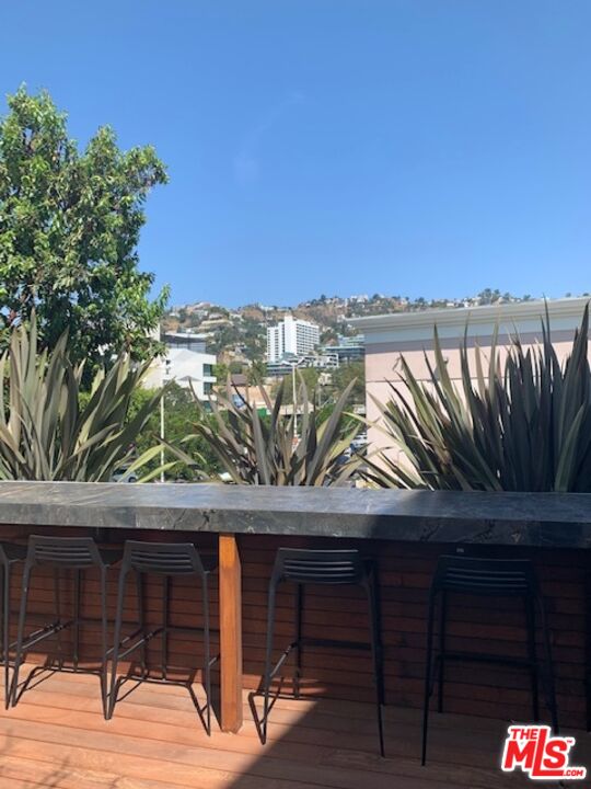 1030 N Kings RD Unit: 303