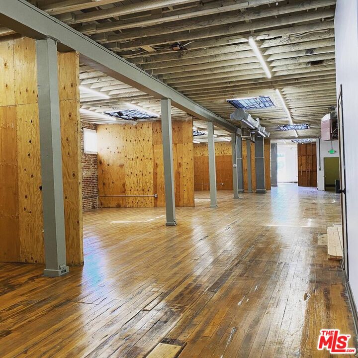 645 S Los Angeles St