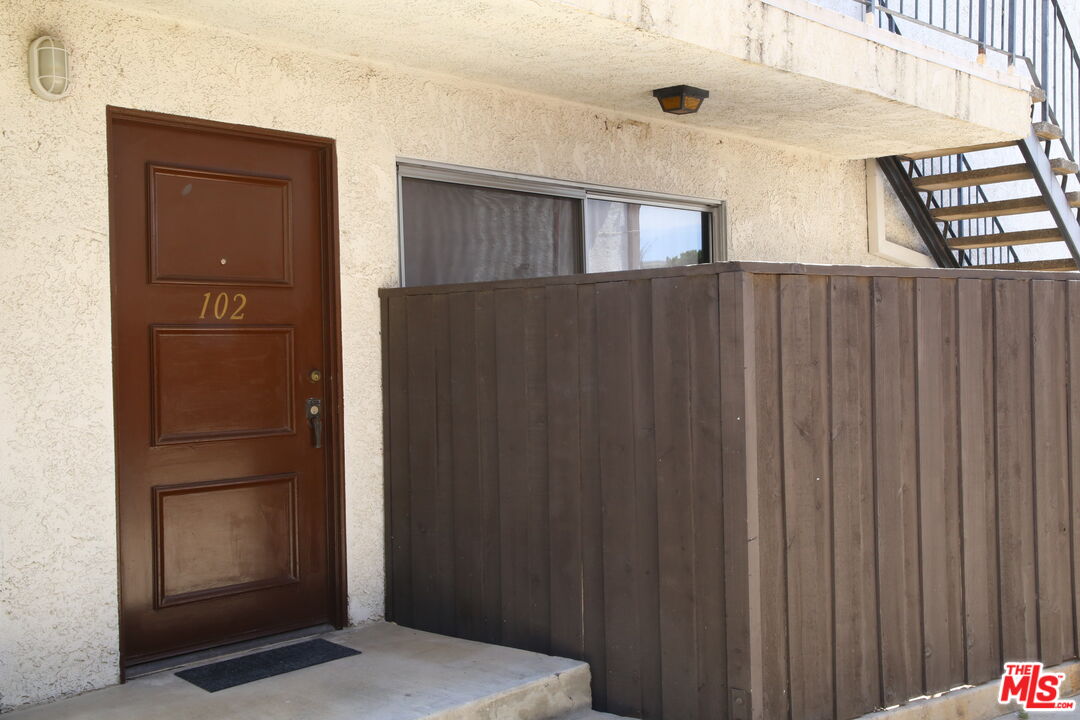 8544 Independence Ave Unit: 102