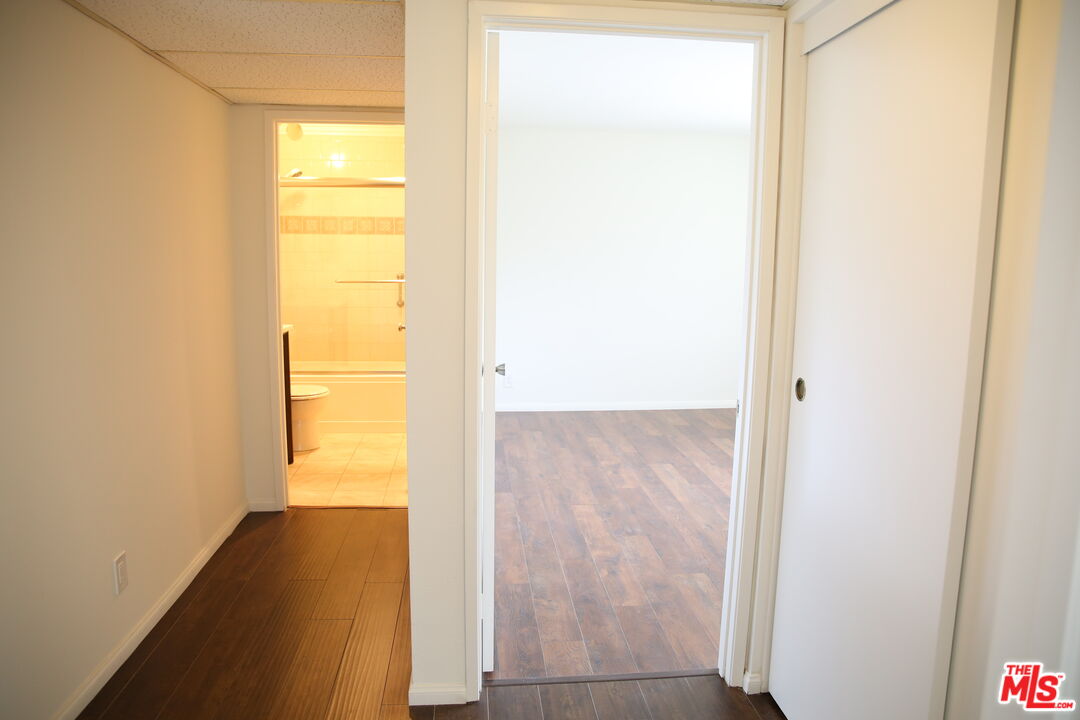 8544 Independence Ave Unit: 102