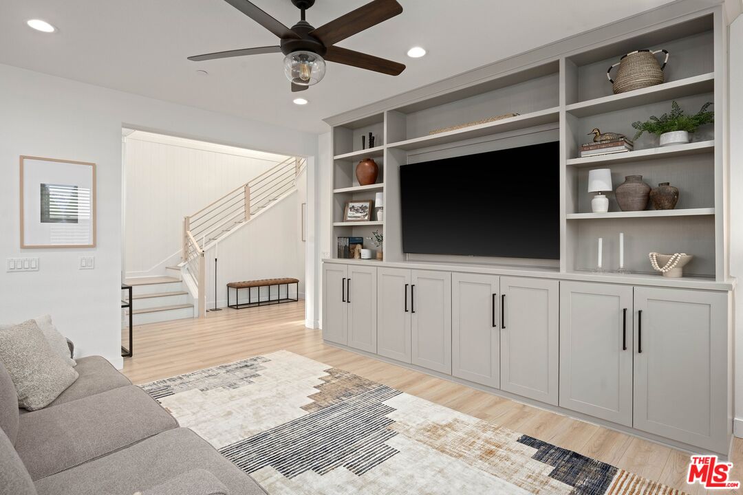 10591 San Leandro St