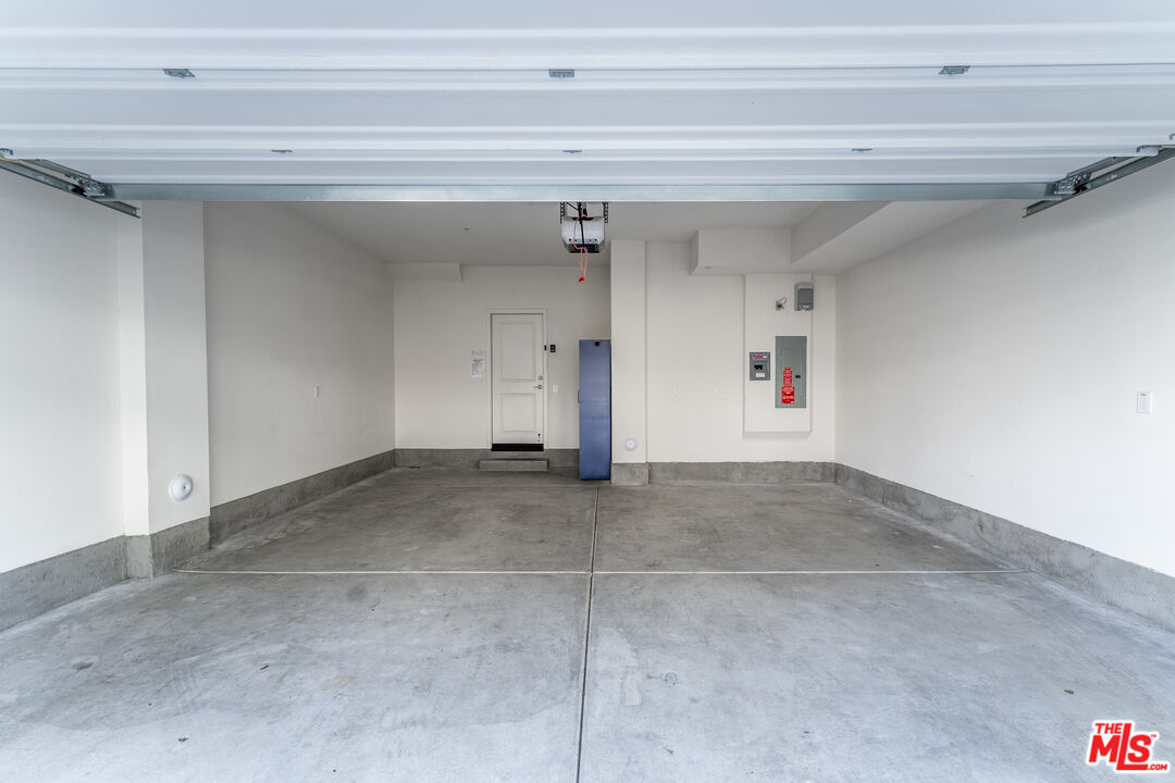 2951 W Lincoln Ave Unit: 2