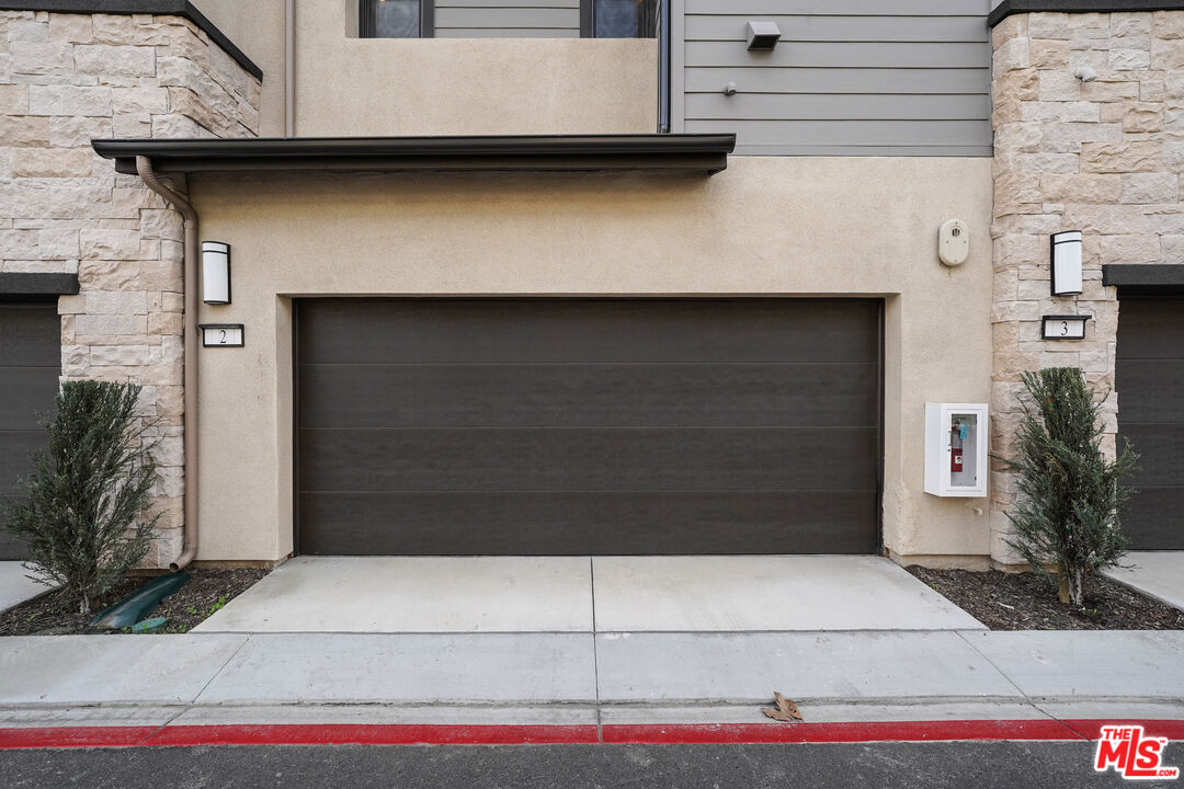 2951 W Lincoln Ave Unit: 2