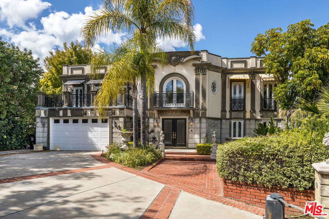 14221 Valley Vista Blvd