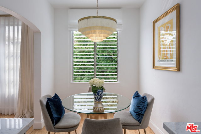 1345 N Hayworth Ave Unit: 206