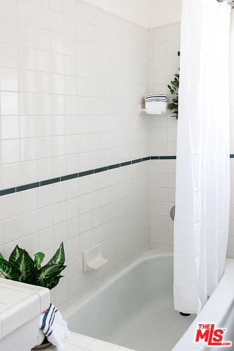 1135 26th St Unit: D