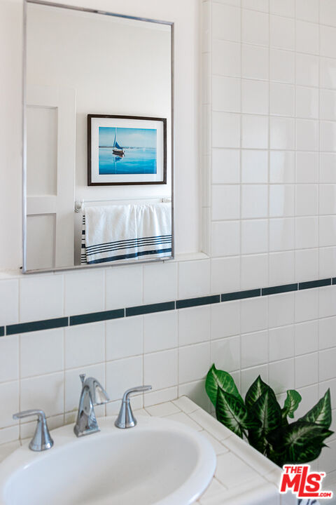 1135 26th St Unit: D